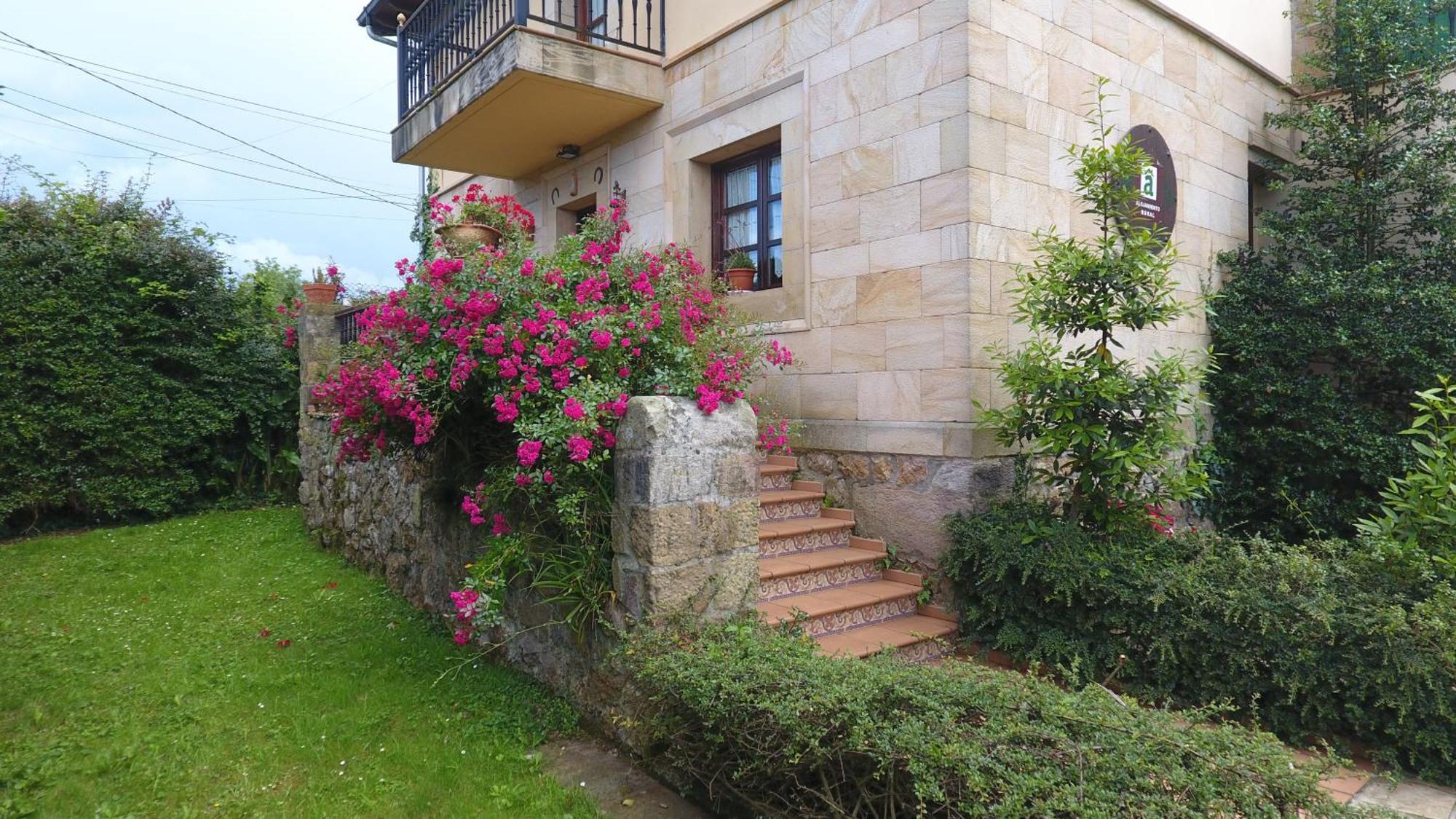 La Chimenea Cantabra 오레냐 외부 사진