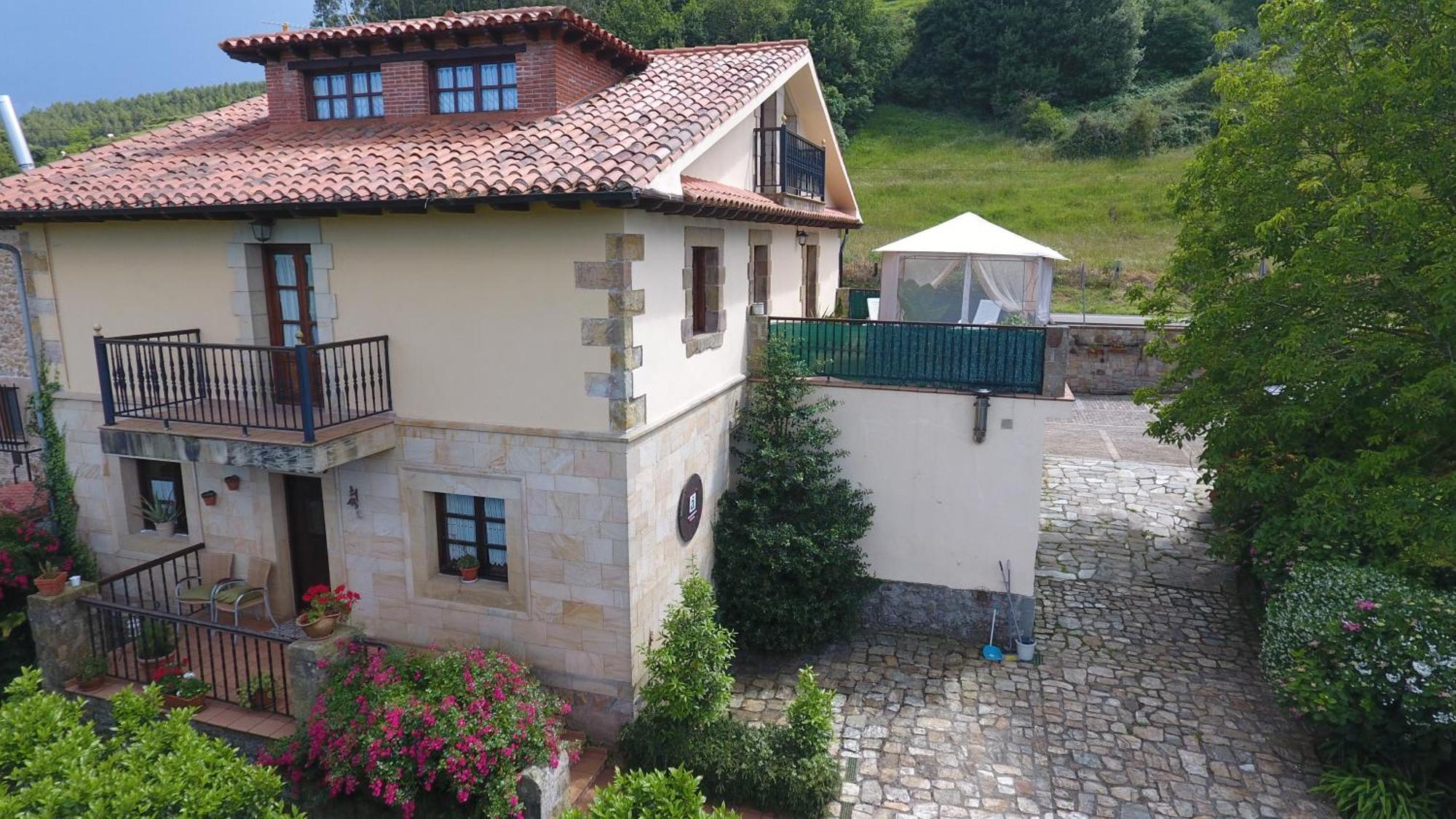 La Chimenea Cantabra 오레냐 외부 사진