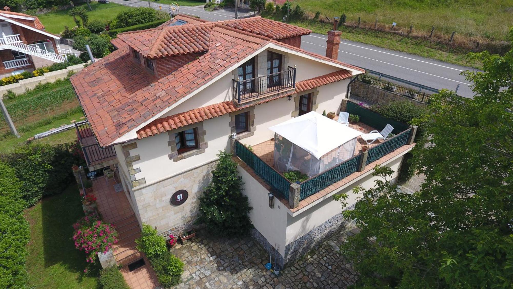 La Chimenea Cantabra 오레냐 외부 사진